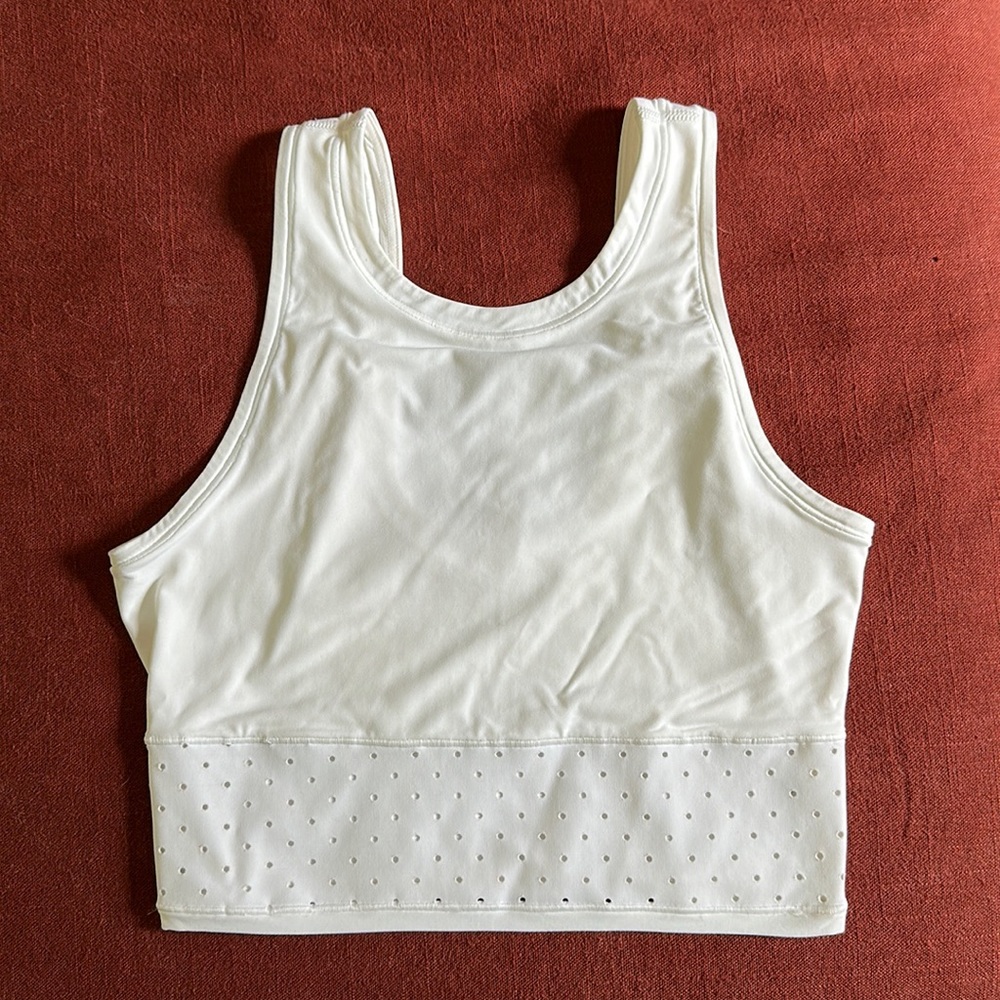 NWOT Lululemon White Crop Top